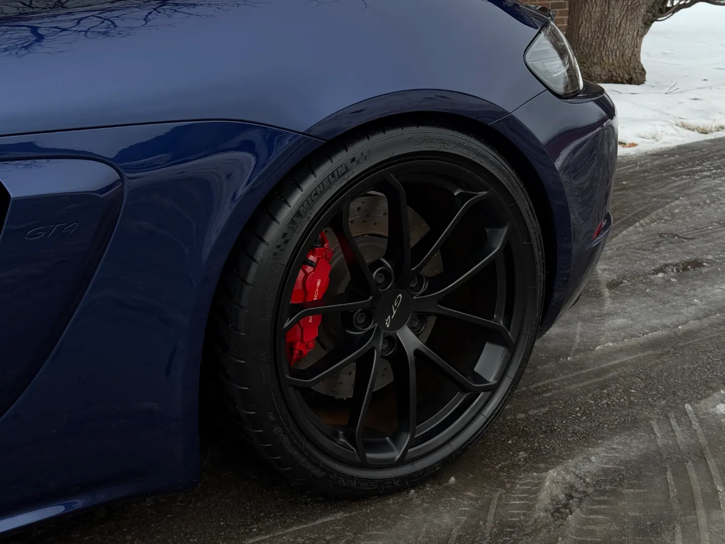 Porsche 718 Cayman GT4 6 Speed Manual — photo 16