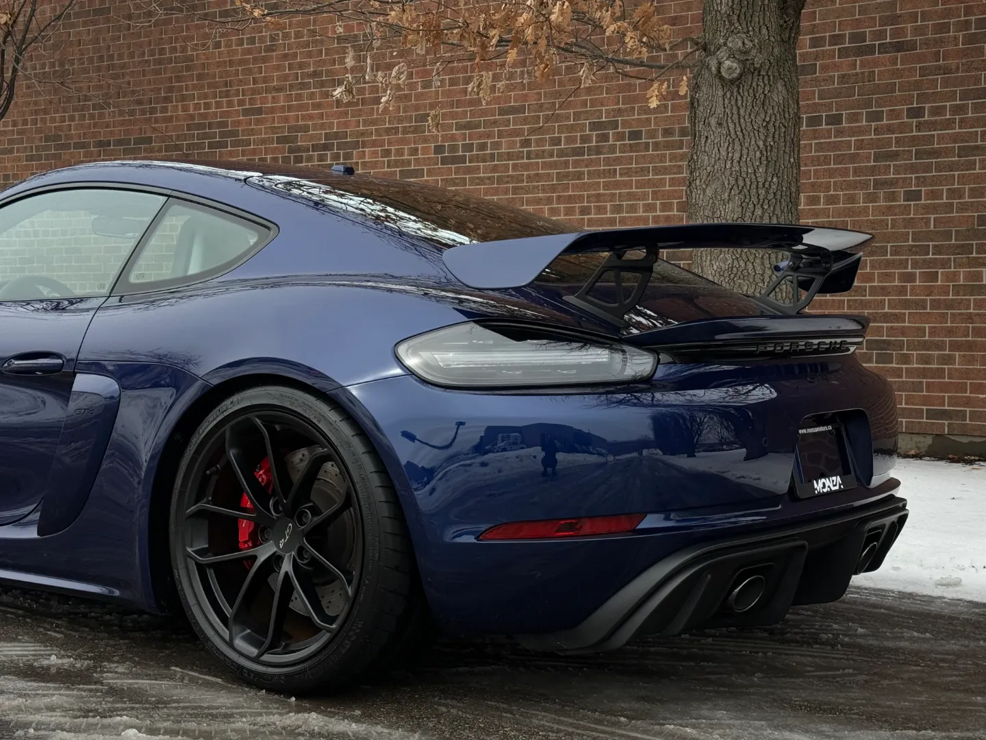 Porsche 718 Cayman GT4 6 Speed Manual — photo 24