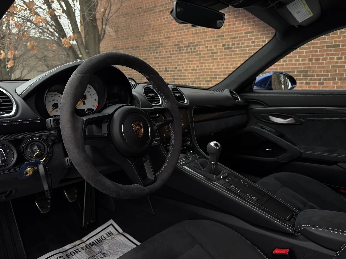 Porsche 718 Cayman GT4 6 Speed Manual — photo 37