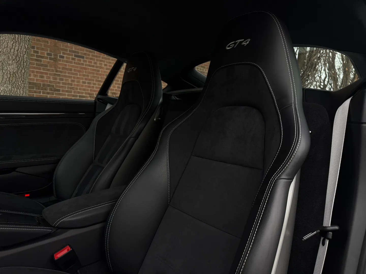 Porsche 718 Cayman GT4 6 Speed Manual — photo 39