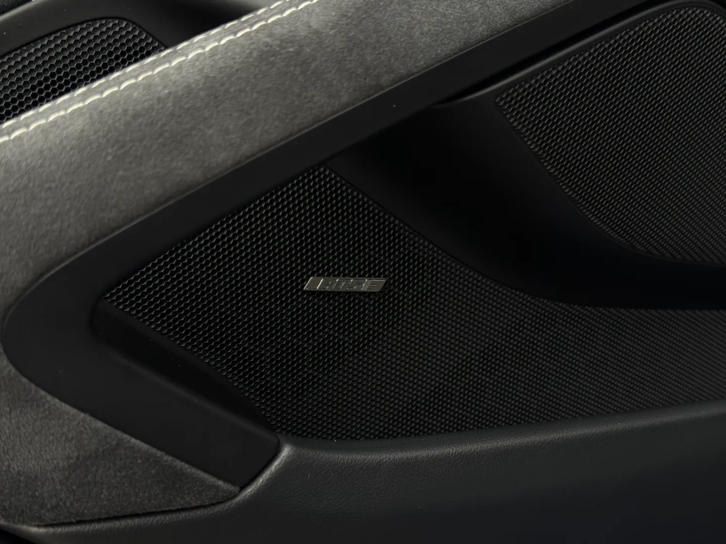 Porsche 718 Cayman GT4 6 Speed Manual — photo 46