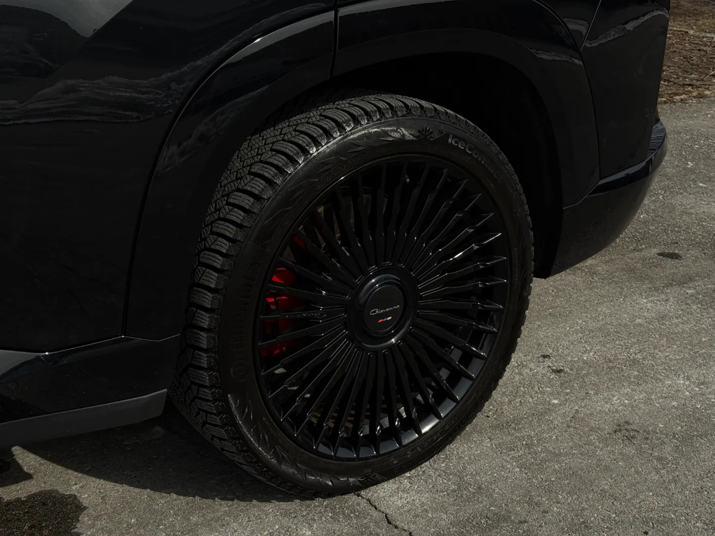 2023 BMW XM — photo 13