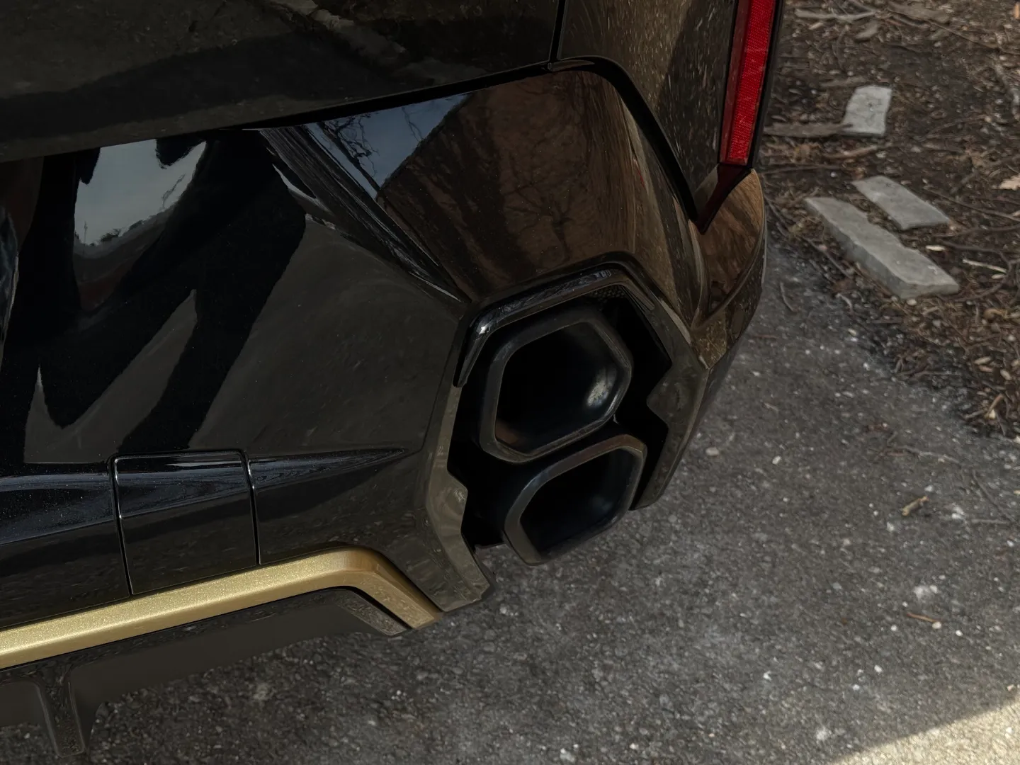 2023 BMW XM — photo 27