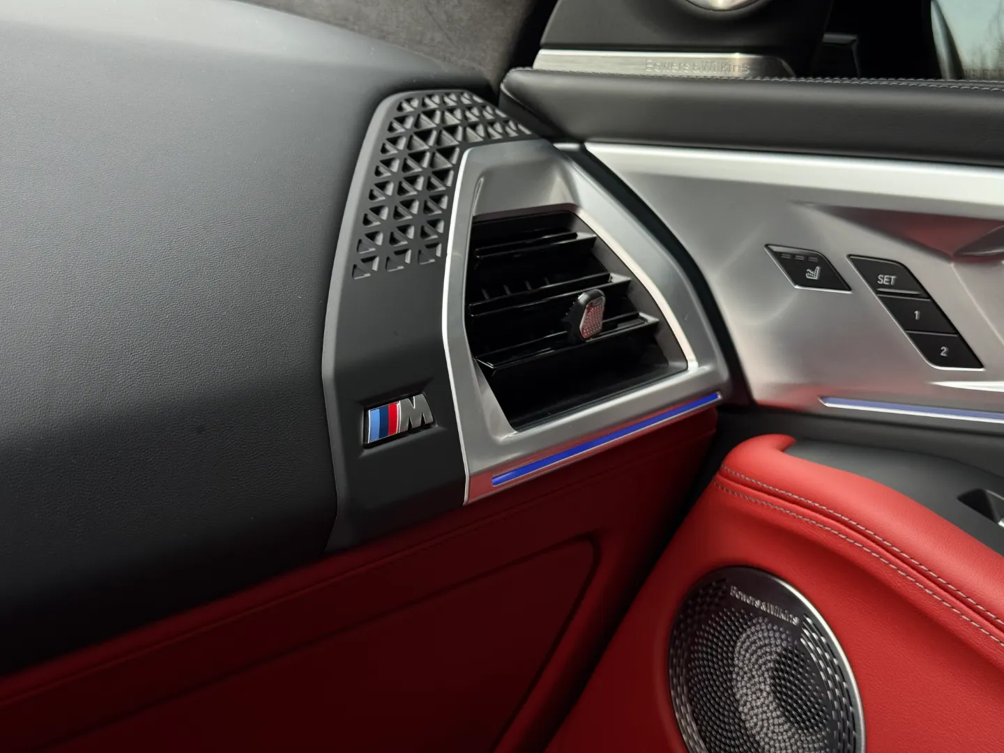 2023 BMW XM — photo 60