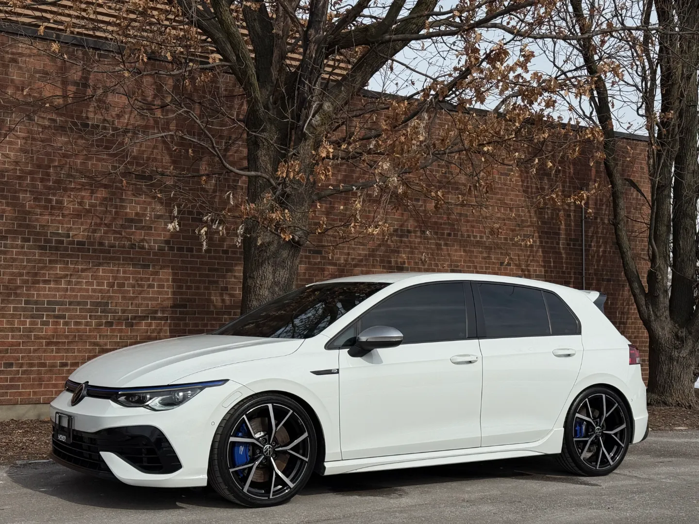 Volkswagen Golf R — photo 10