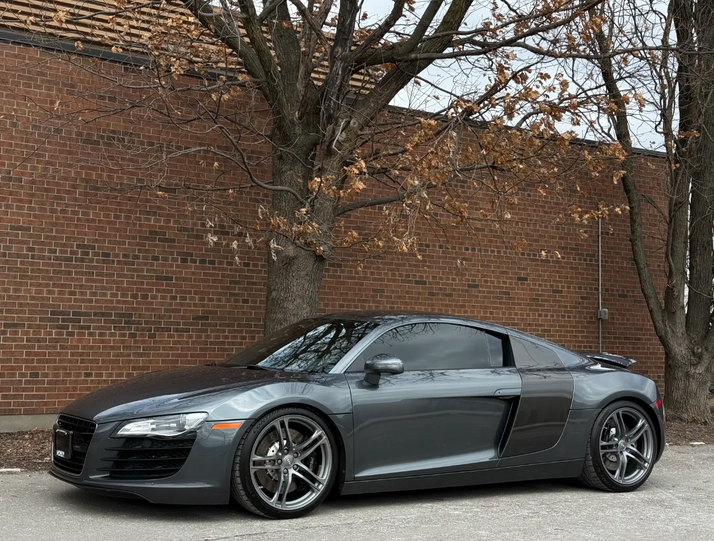 Audi R8 V8 Gated 6 Speed Manual Coupe — photo 8