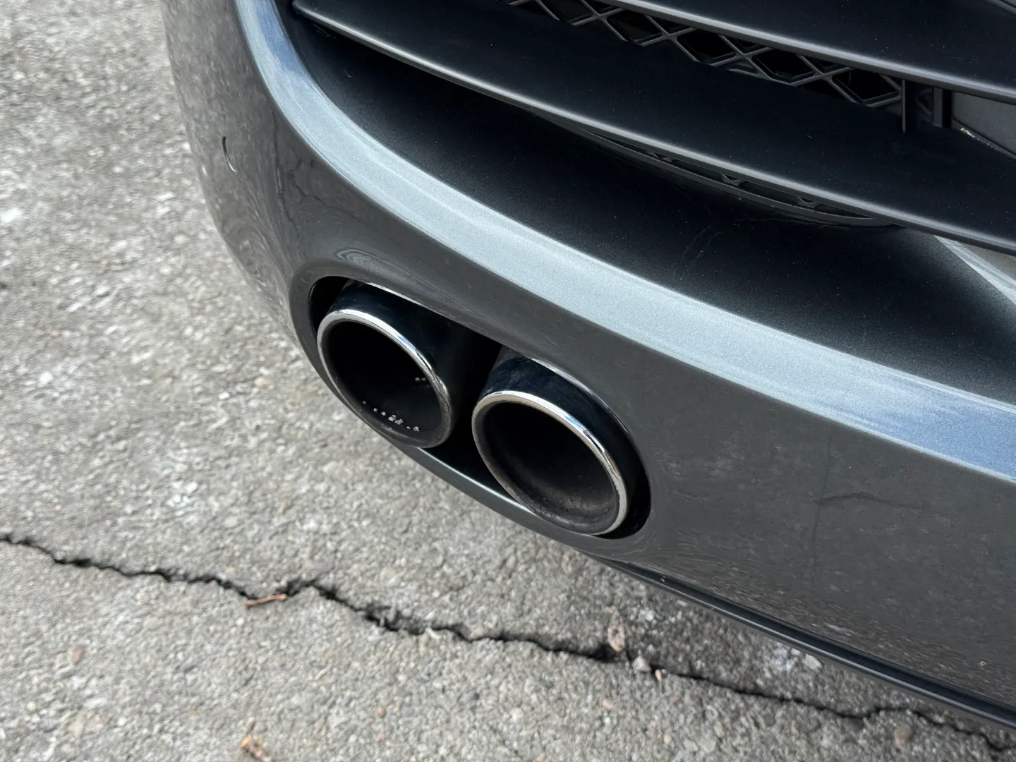 Audi R8 V8 Gated 6 Speed Manual Coupe — photo 28