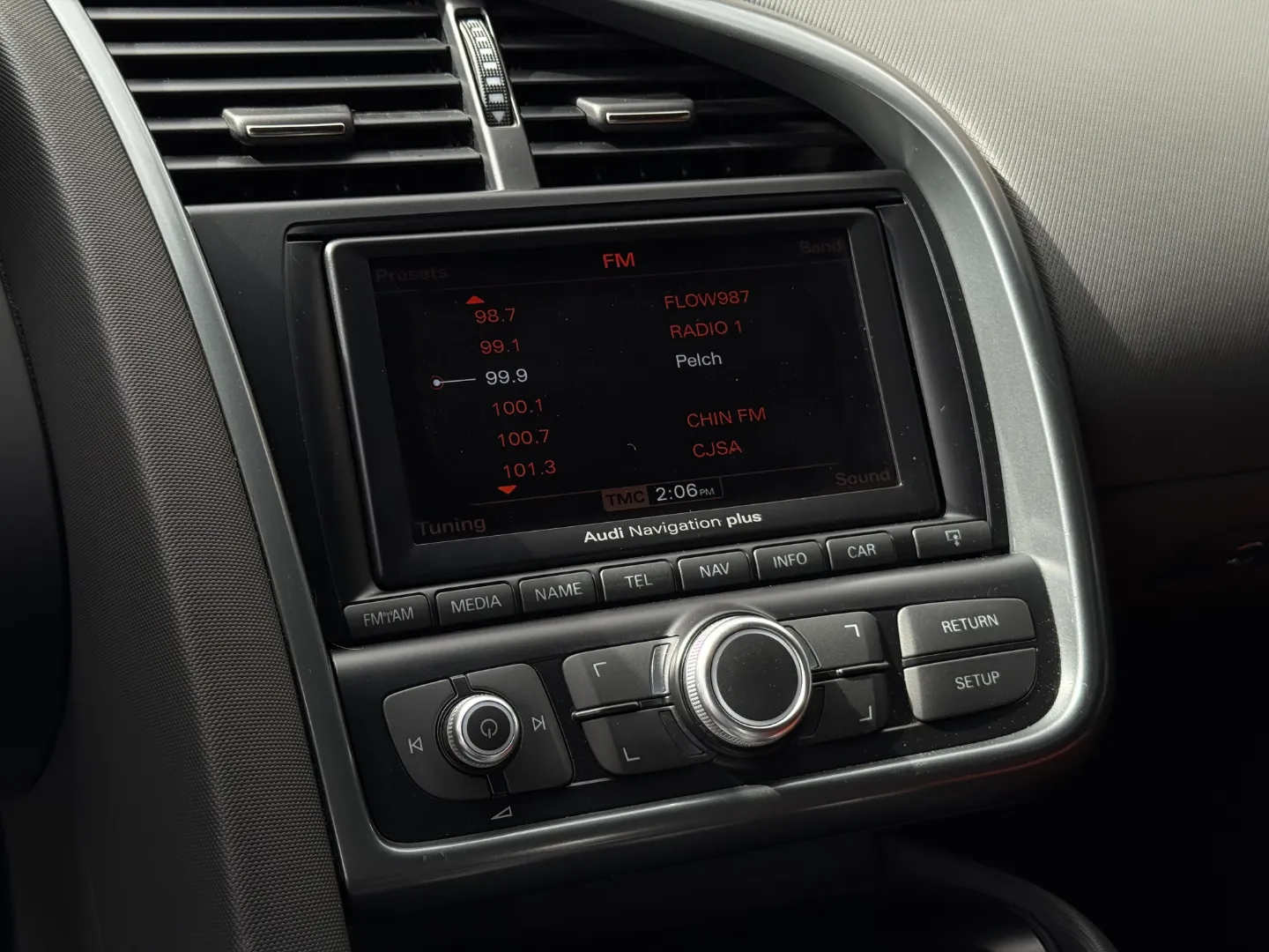 Audi R8 V8 Gated 6 Speed Manual Coupe — photo 50