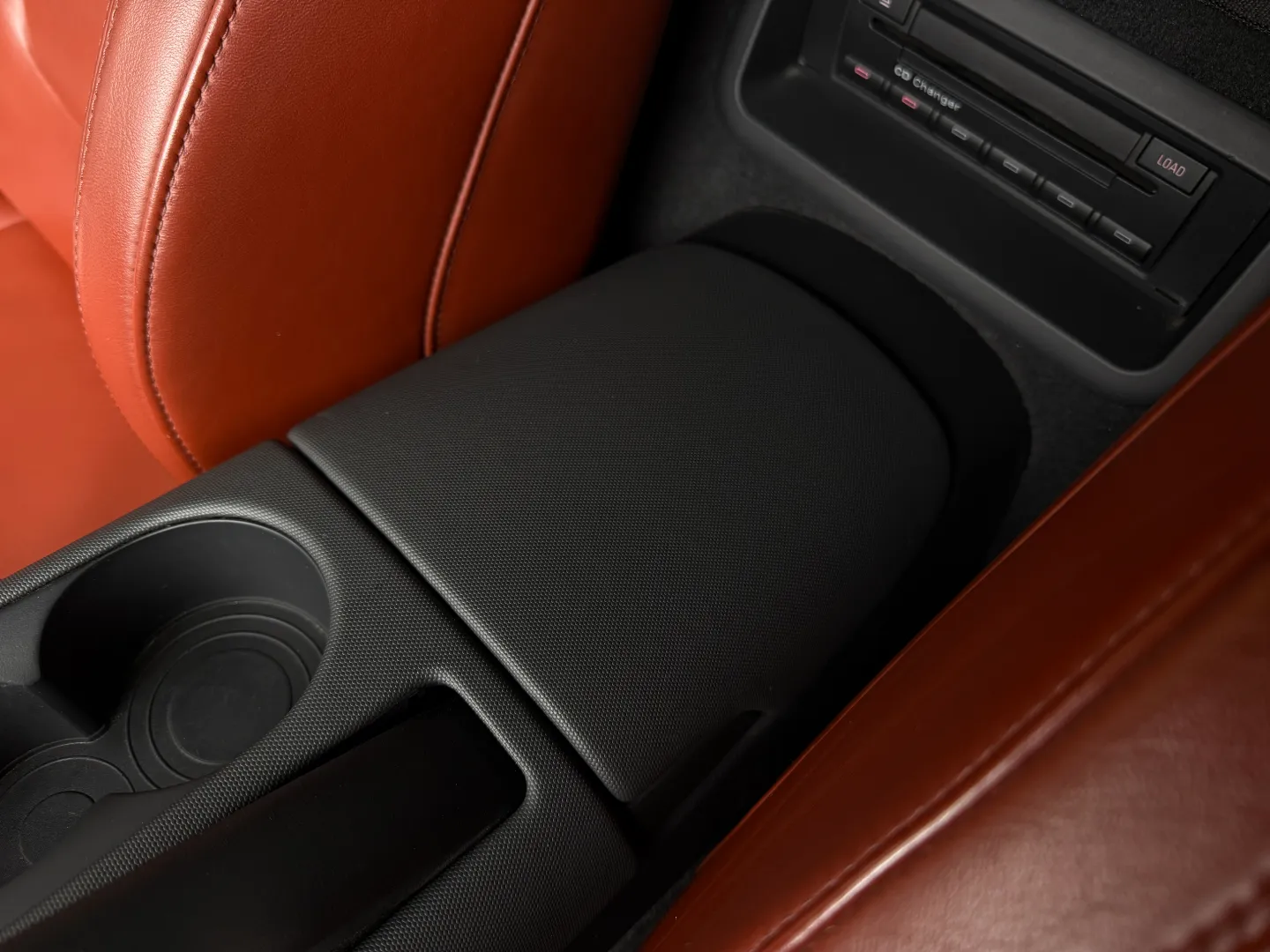 Audi R8 V8 Gated 6 Speed Manual Coupe — photo 63