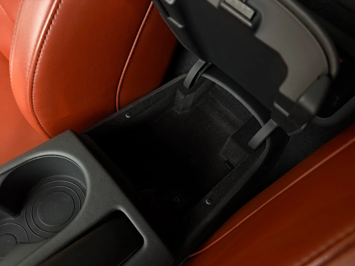 Audi R8 V8 Gated 6 Speed Manual Coupe — photo 64
