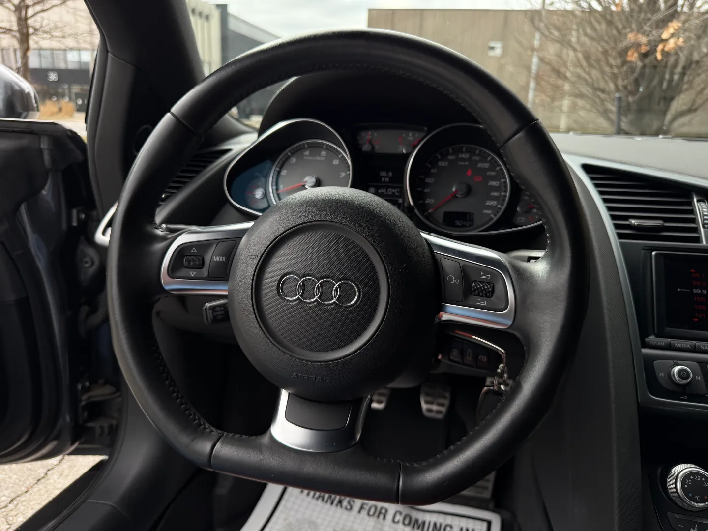 Audi R8 V8 Gated 6 Speed Manual Coupe — photo 66