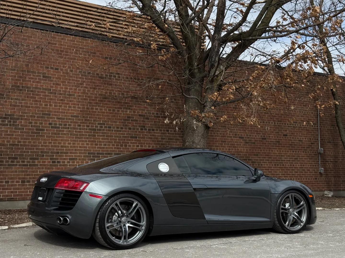 Audi R8 V8 Gated 6 Speed Manual Coupe — photo 76