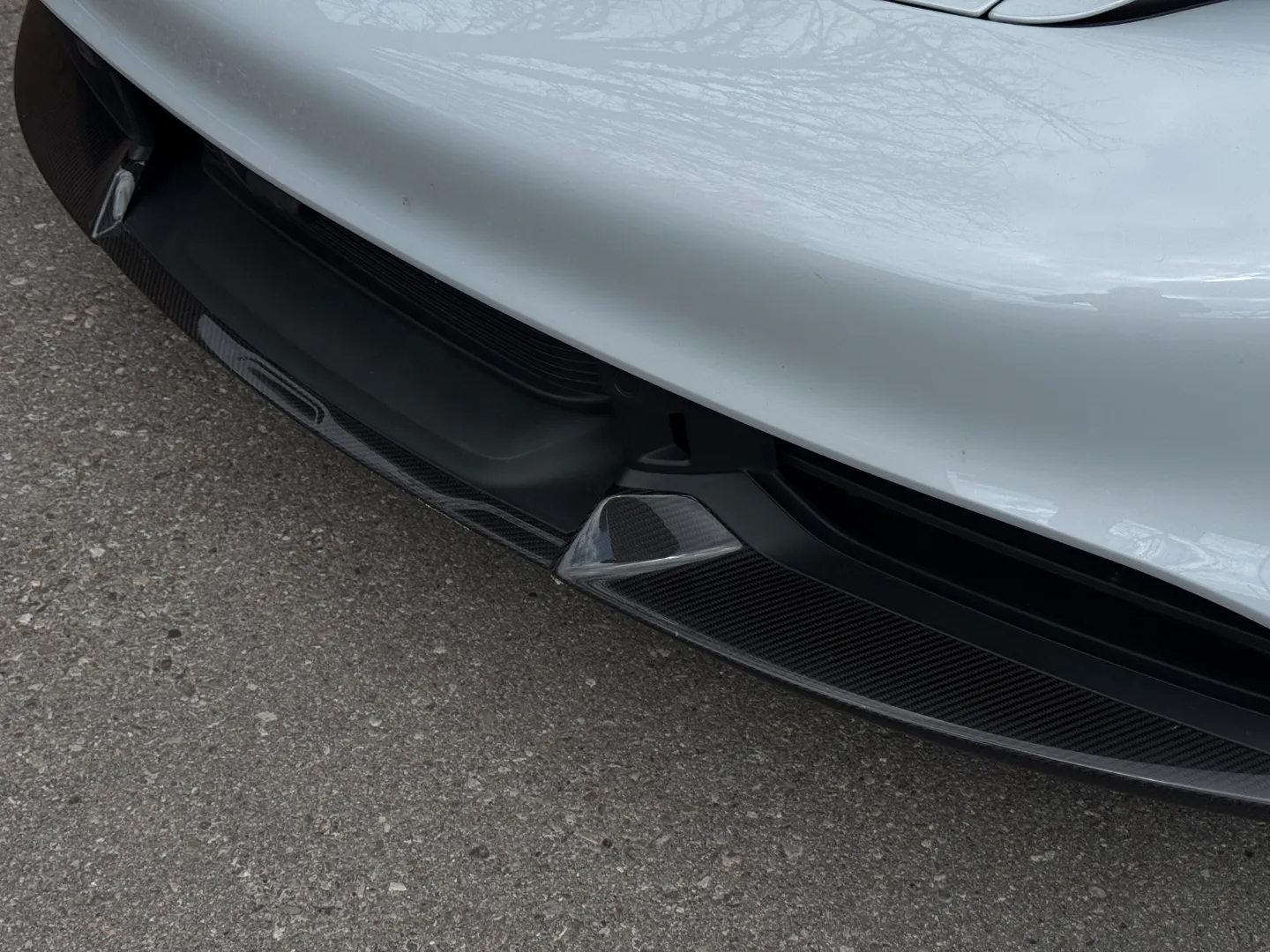 Porsche Taycan Turbo S Cross Turismo  — photo 9