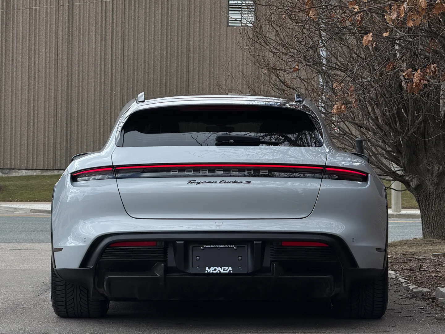 Porsche Taycan Turbo S Cross Turismo  — photo 26