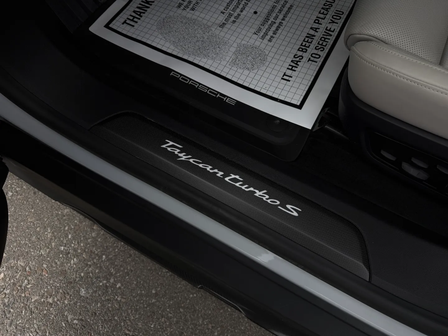 Porsche Taycan Turbo S Cross Turismo  — photo 39