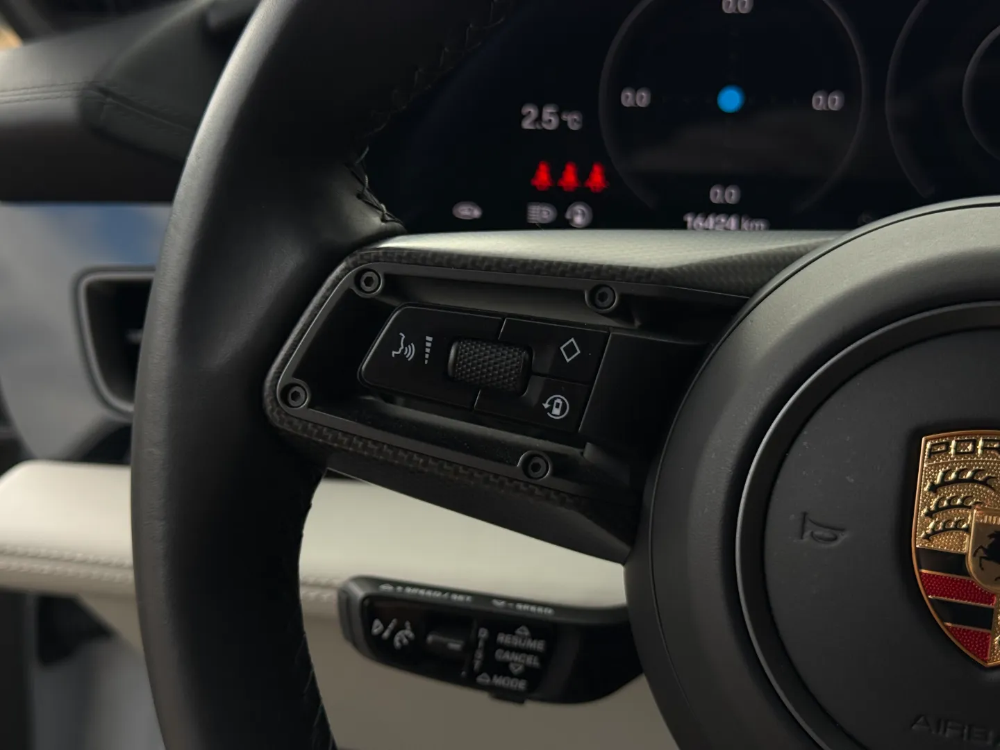 Porsche Taycan Turbo S Cross Turismo  — photo 64