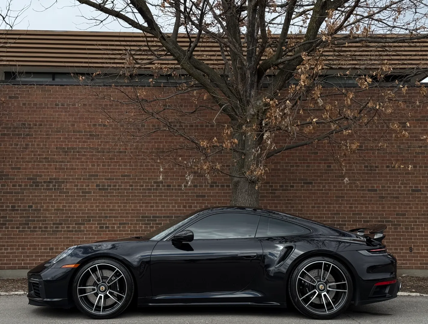 Porsche 911 Turbo Coupe — photo 12