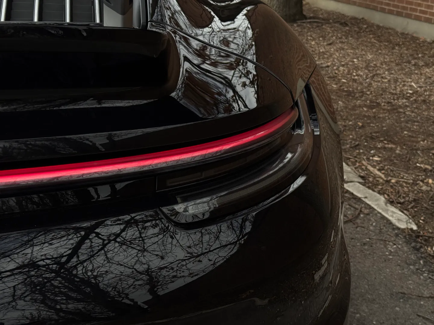 Porsche 911 Turbo Coupe — photo 28