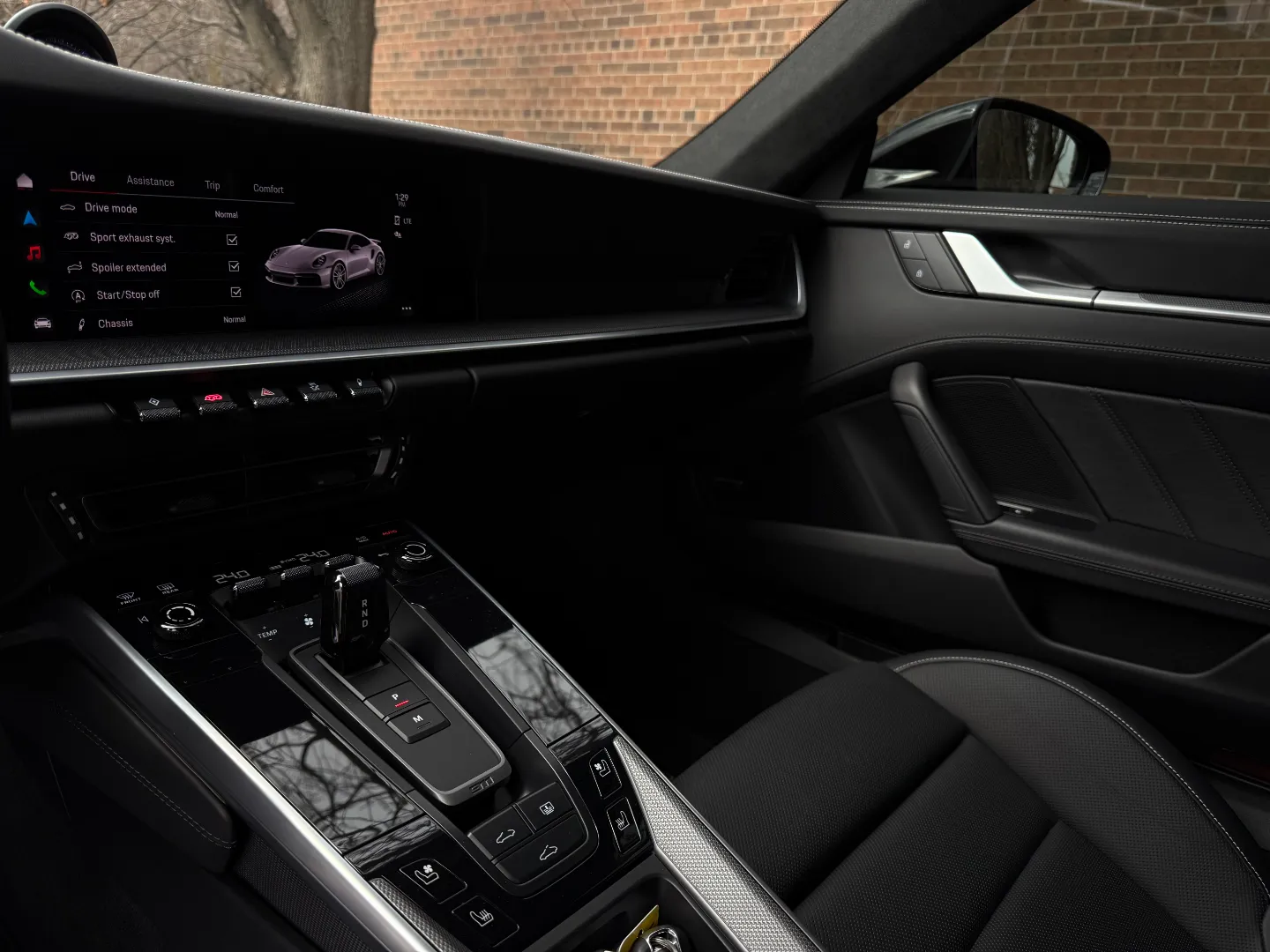 Porsche 911 Turbo Coupe — photo 47