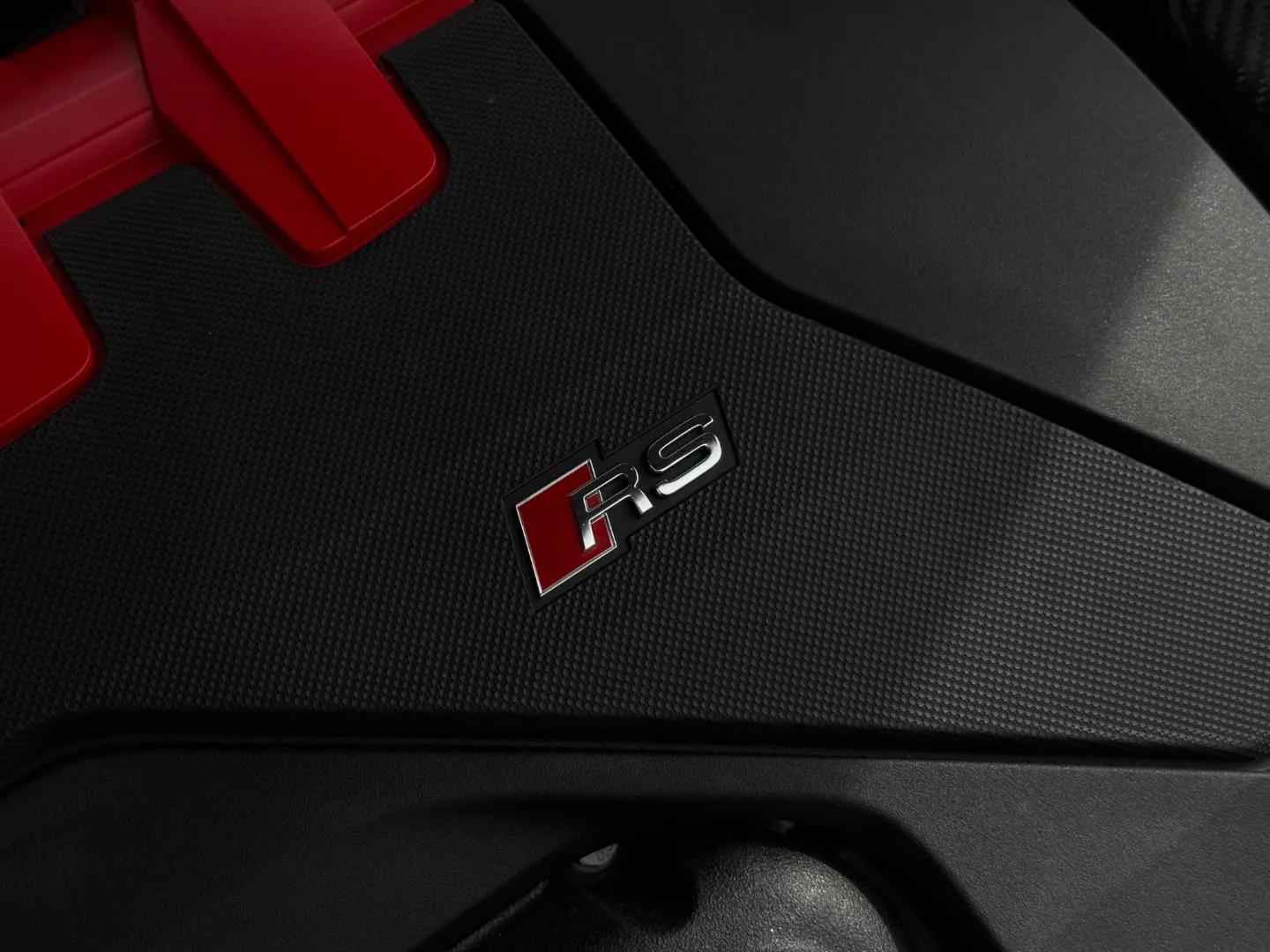 Audi TTRS Audi Exclusive Paint Goodwood Green Metallic — photo 38
