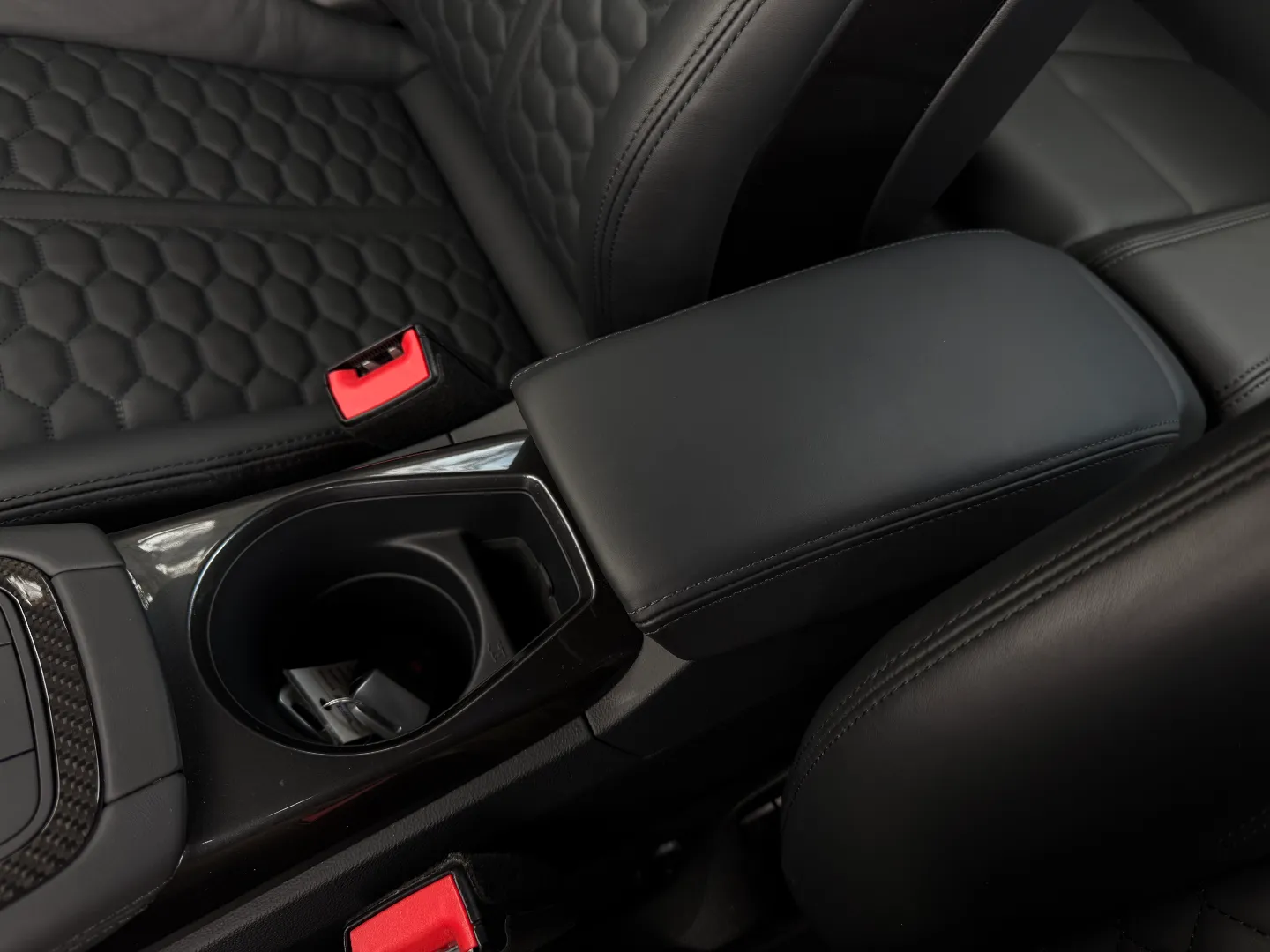 Audi TTRS Audi Exclusive Paint Goodwood Green Metallic — photo 69