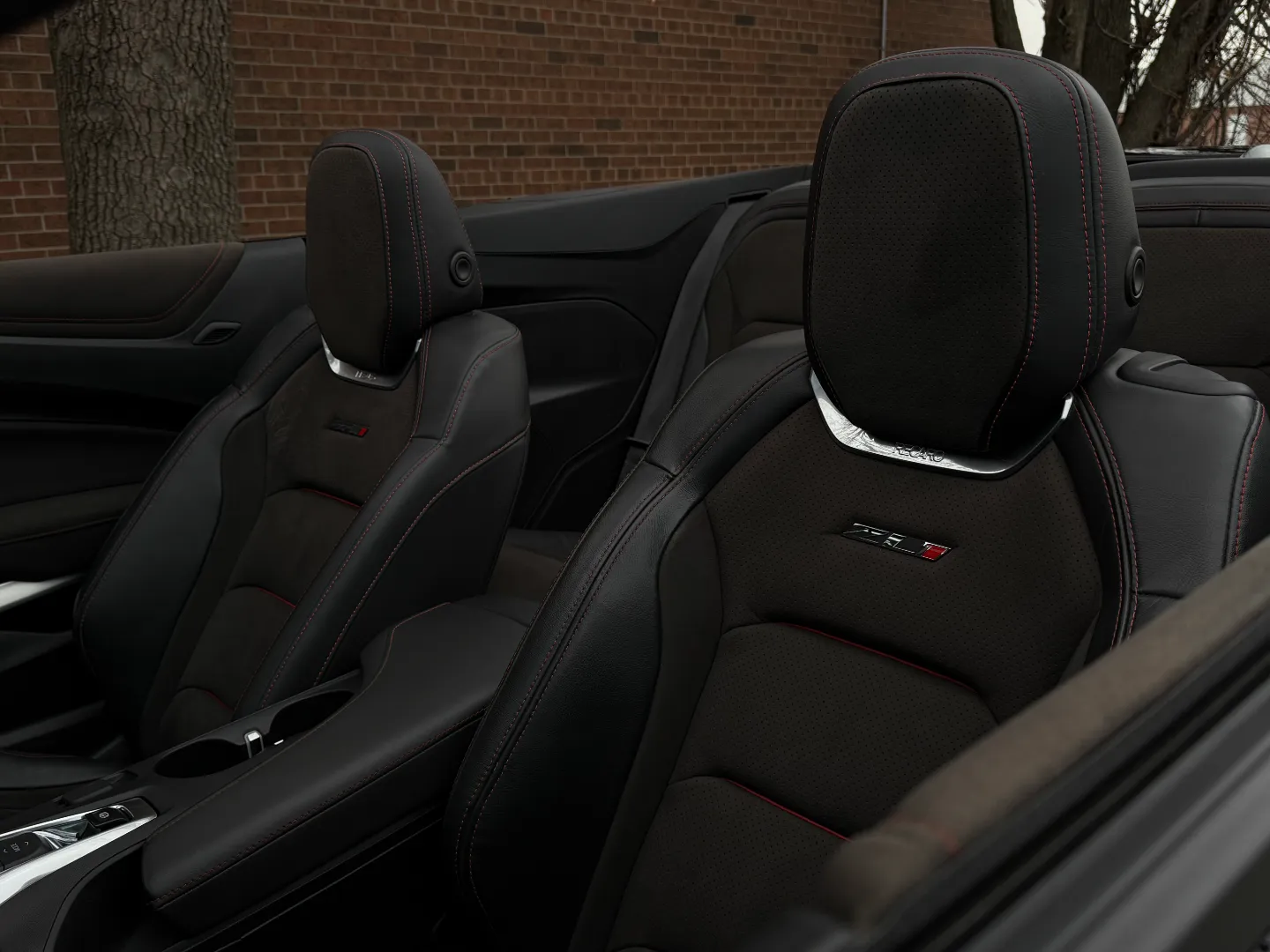Chevrolet Camaro ZL1 Convertible 6 Speed Manual — photo 23