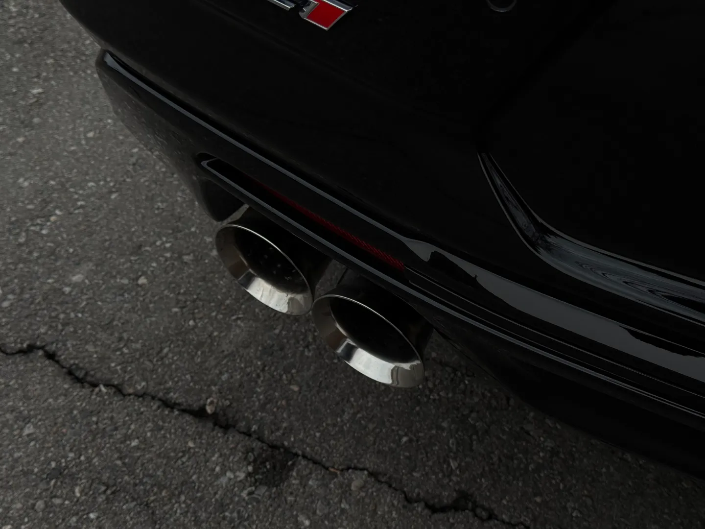 Chevrolet Camaro ZL1 Convertible 6 Speed Manual — photo 31