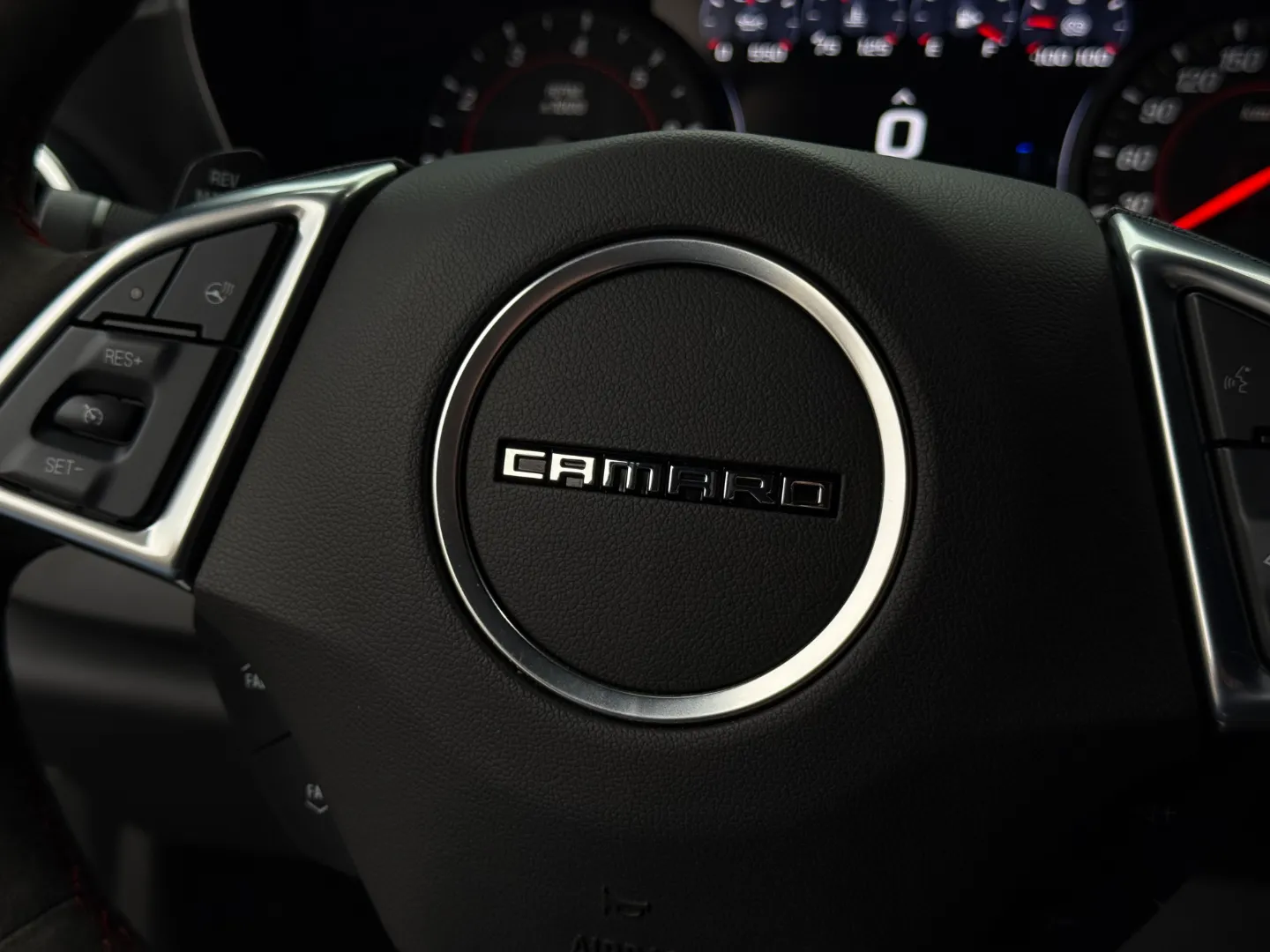 Chevrolet Camaro ZL1 Convertible 6 Speed Manual — photo 74