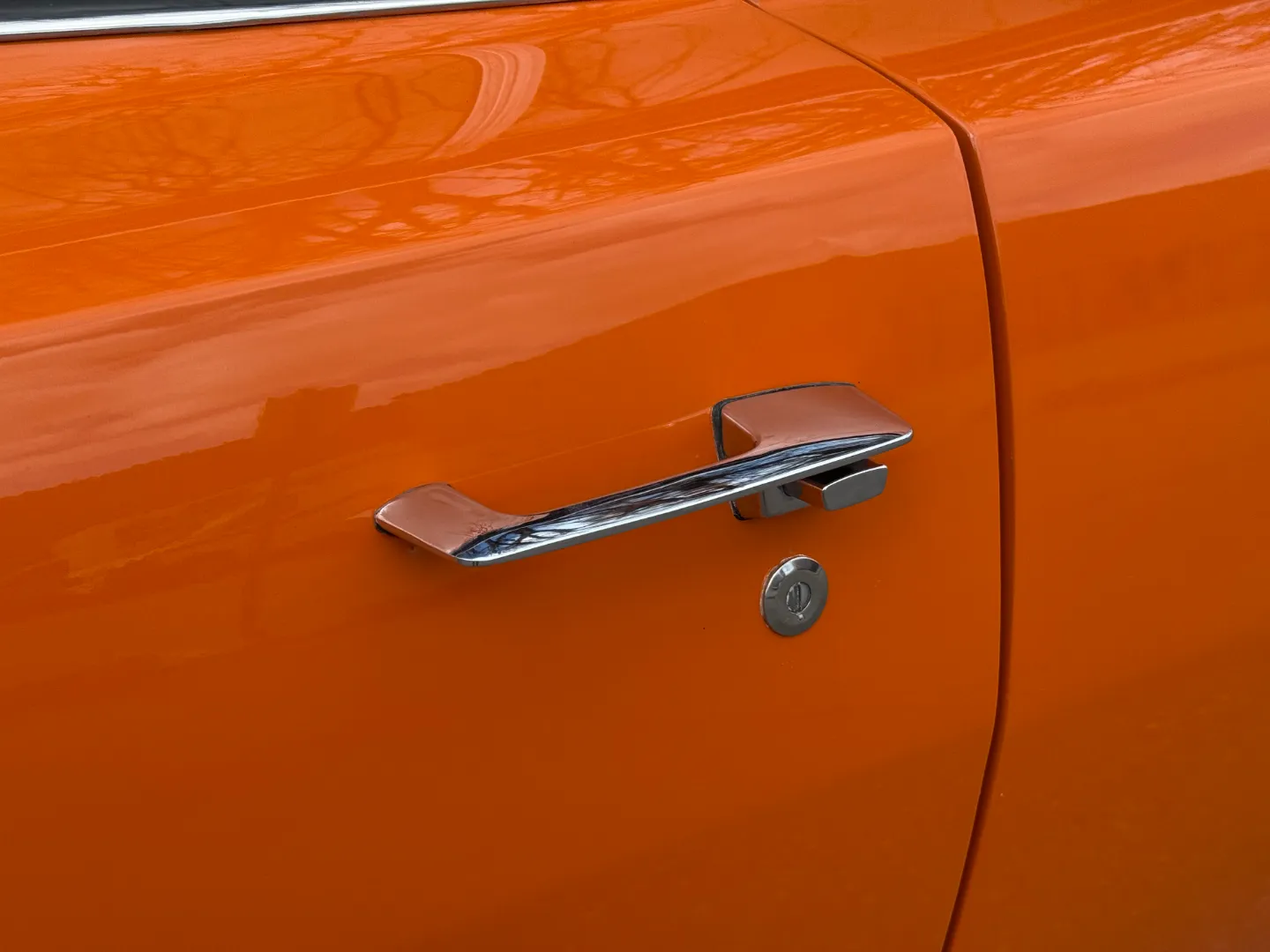 Dodge Charger Restomod R/T Tribute 4 Speed Manual — photo 19