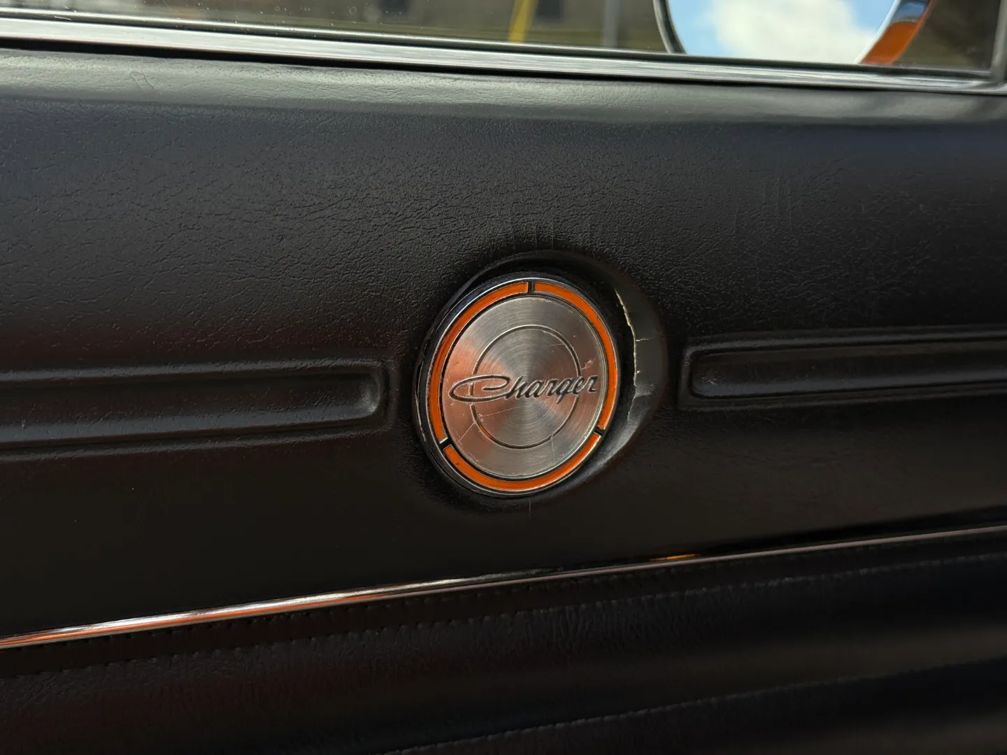 Dodge Charger Restomod R/T Tribute 4 Speed Manual — photo 40