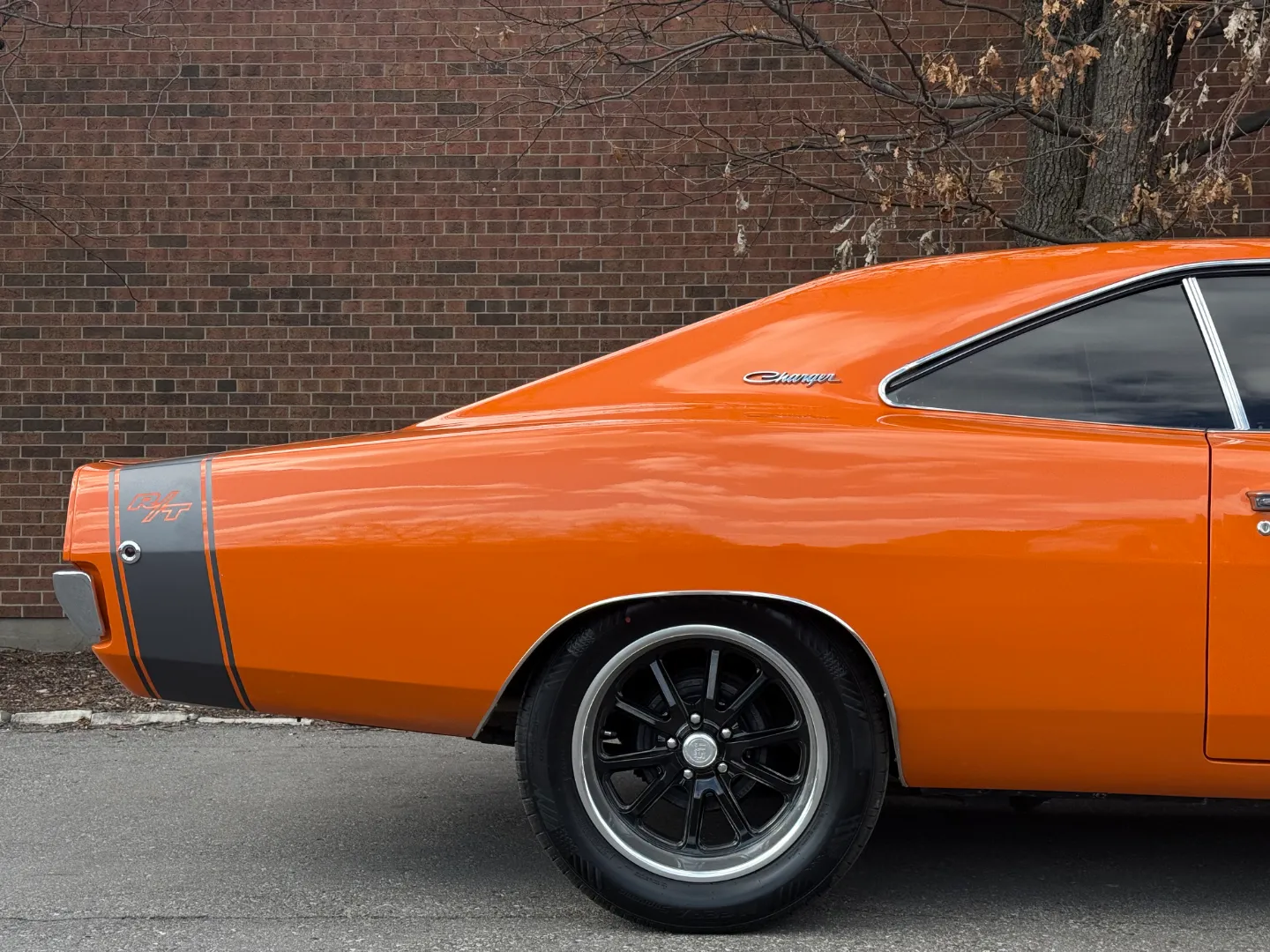 Dodge Charger Restomod R/T Tribute 4 Speed Manual — photo 55