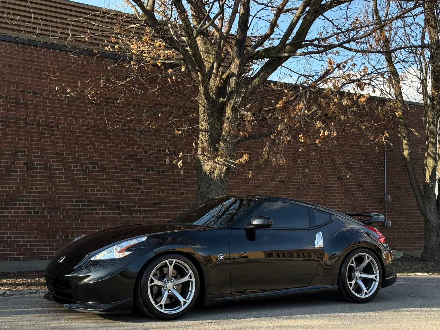 Nissan 370Z Nismo 6 Speed Manual — photo 9