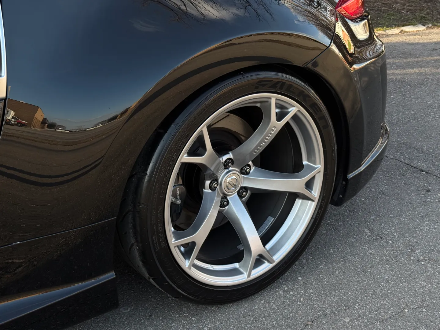 Nissan 370Z Nismo 6 Speed Manual — photo 16