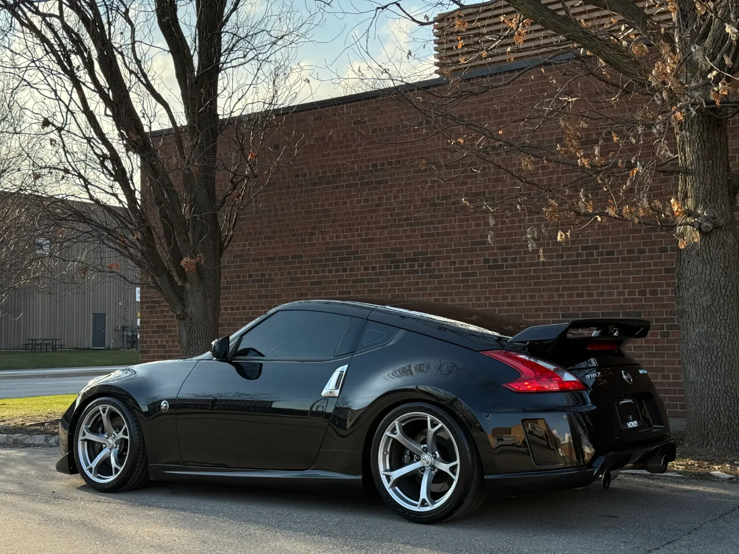 Nissan 370Z Nismo 6 Speed Manual — photo 24