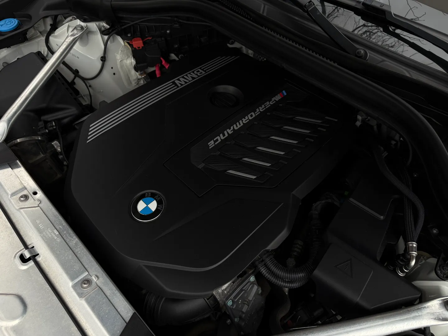 BMW X4 M40i  — photo 33