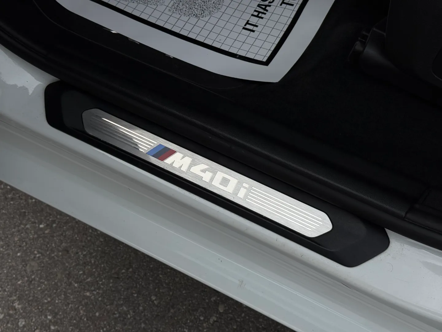 BMW X4 M40i  — photo 38