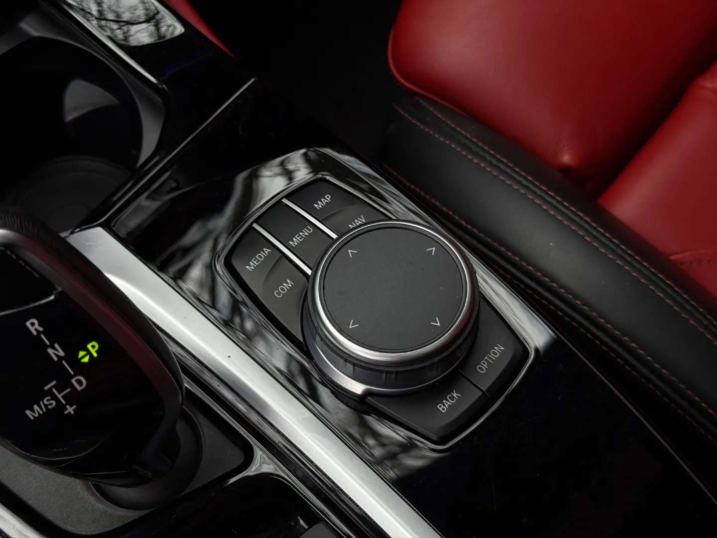 BMW X4 M40i  — photo 48