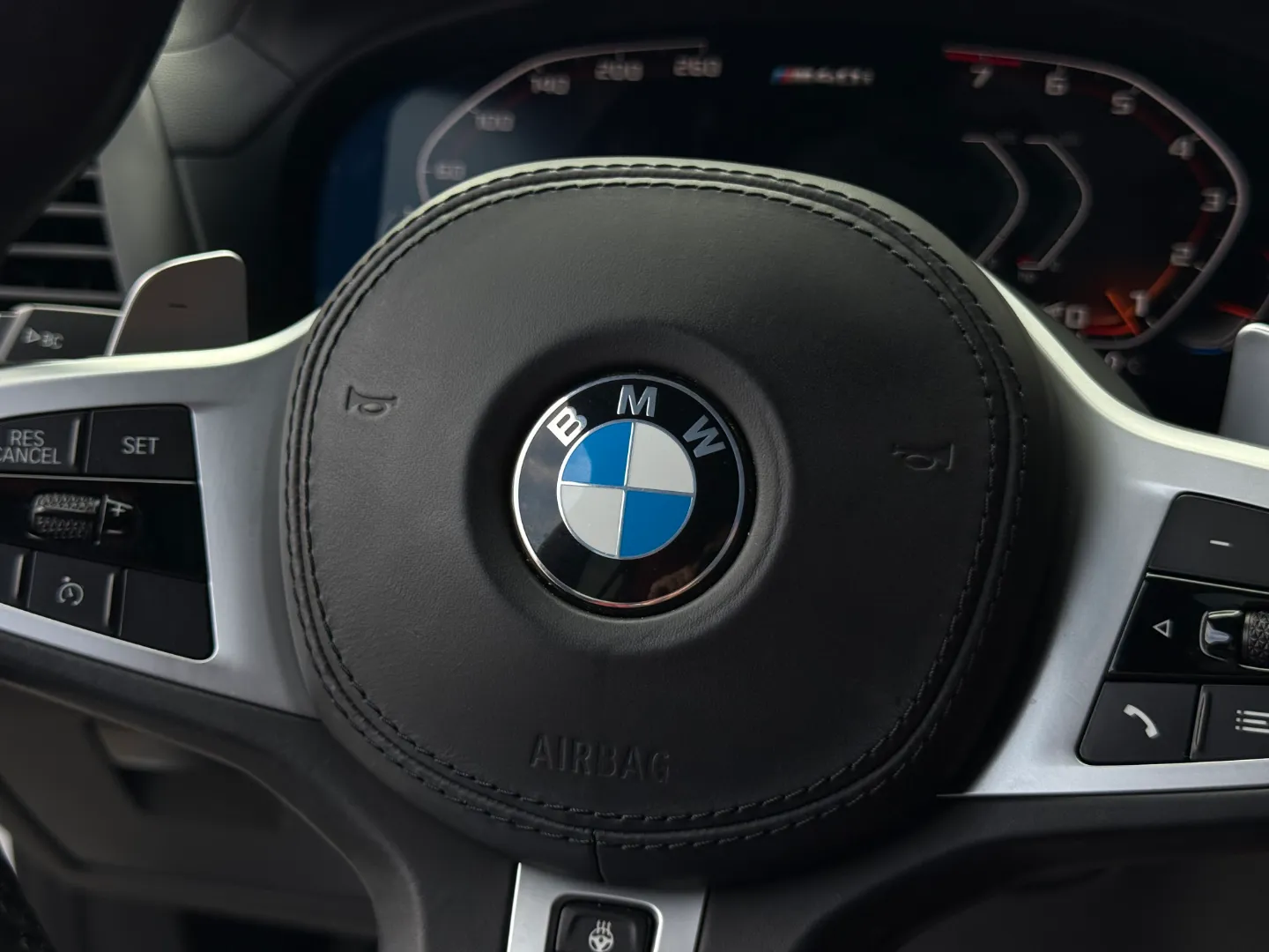 BMW X4 M40i  — photo 69