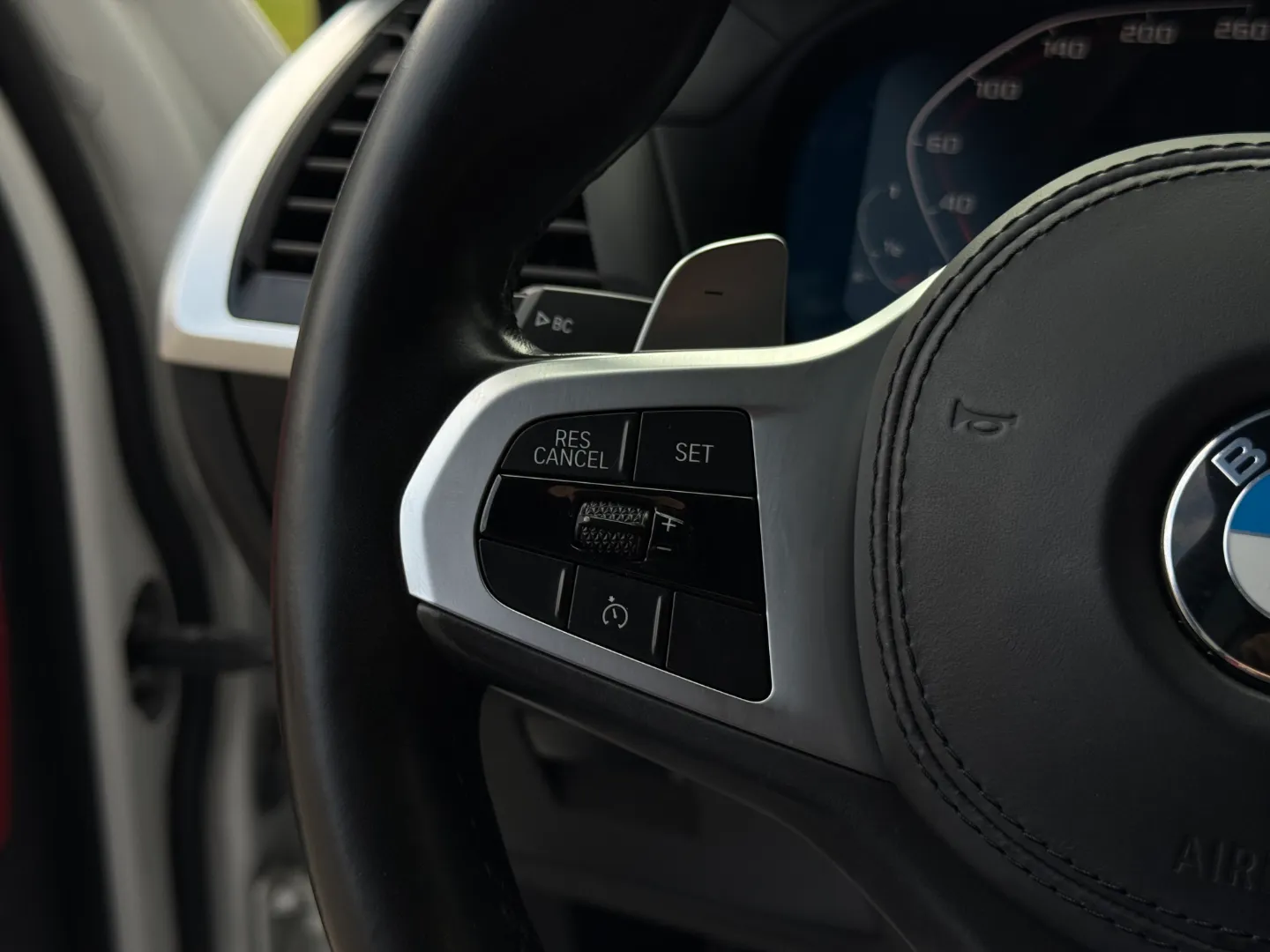 BMW X4 M40i  — photo 71