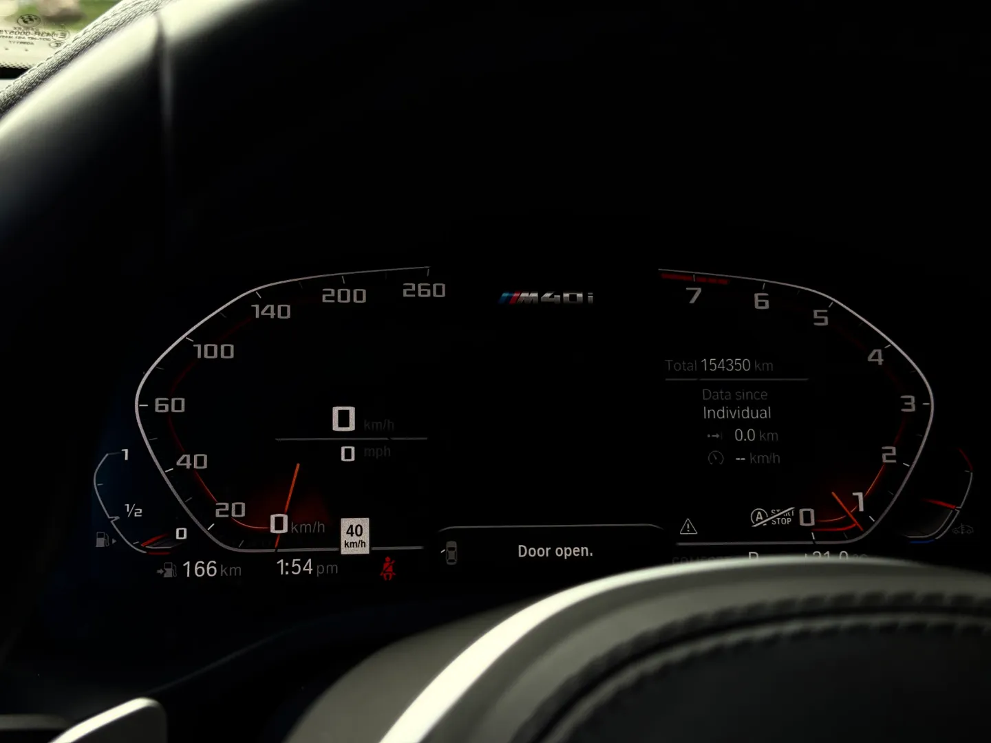 BMW X4 M40i  — photo 73