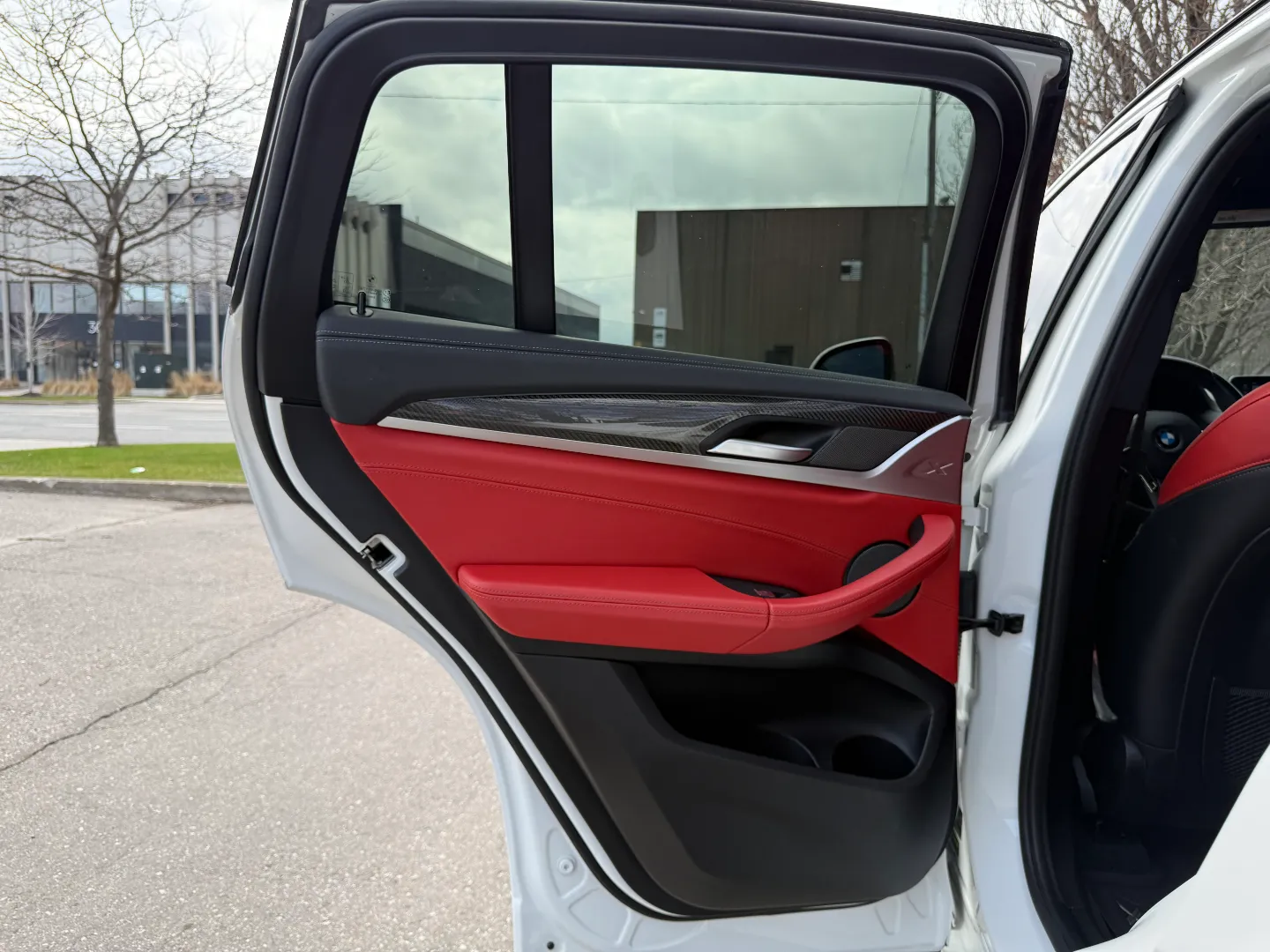 BMW X4 M40i  — photo 82