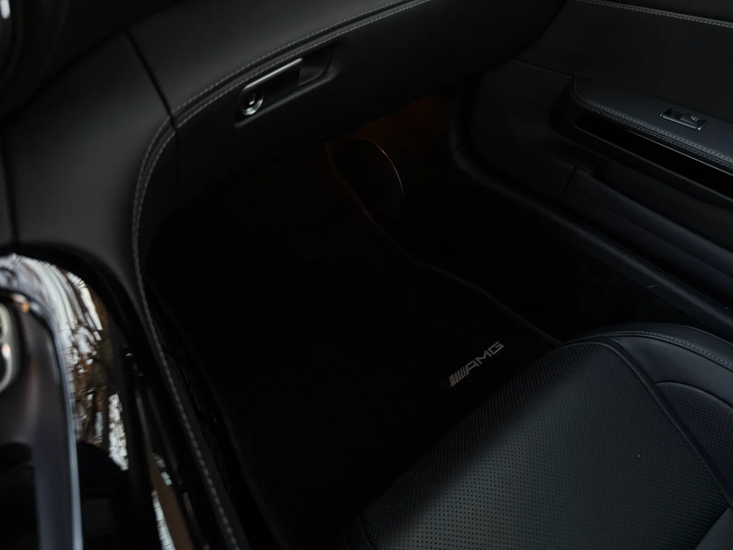 Mercedes Benz AMG GTC Coupe — photo 75