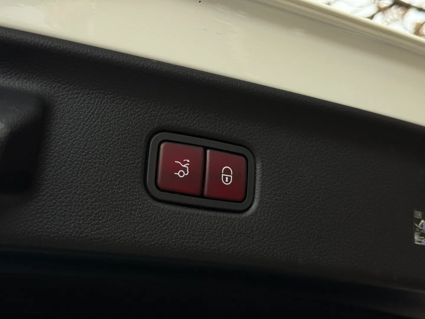 Mercedes Benz S580 4Matic  — photo 31