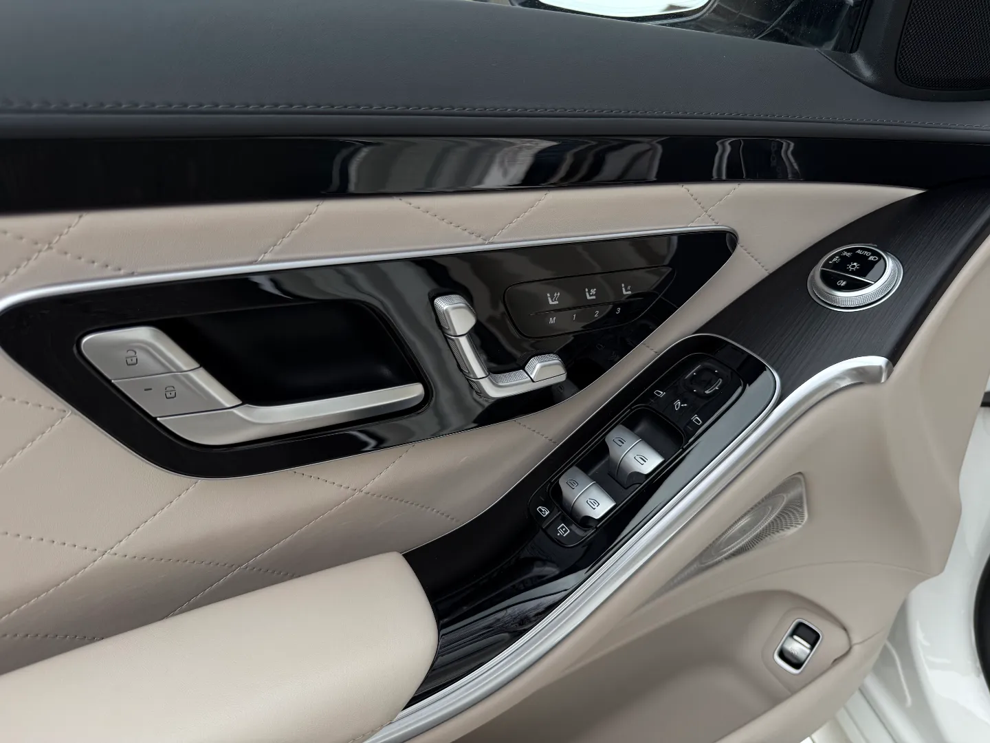 Mercedes Benz S580 4Matic  — photo 42