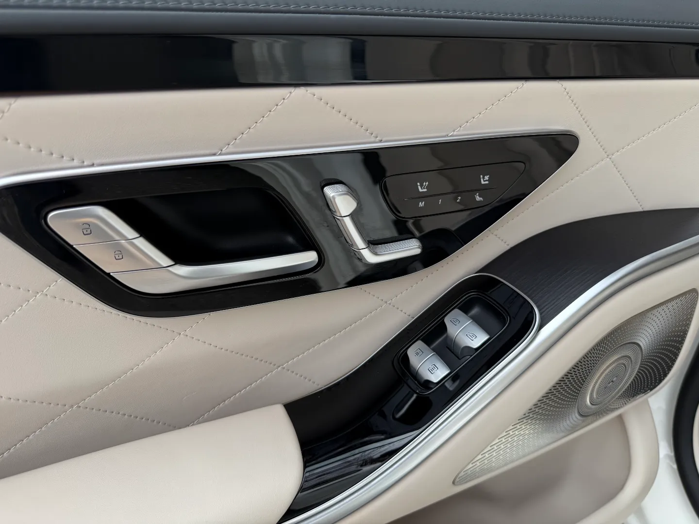 Mercedes Benz S580 4Matic  — photo 97