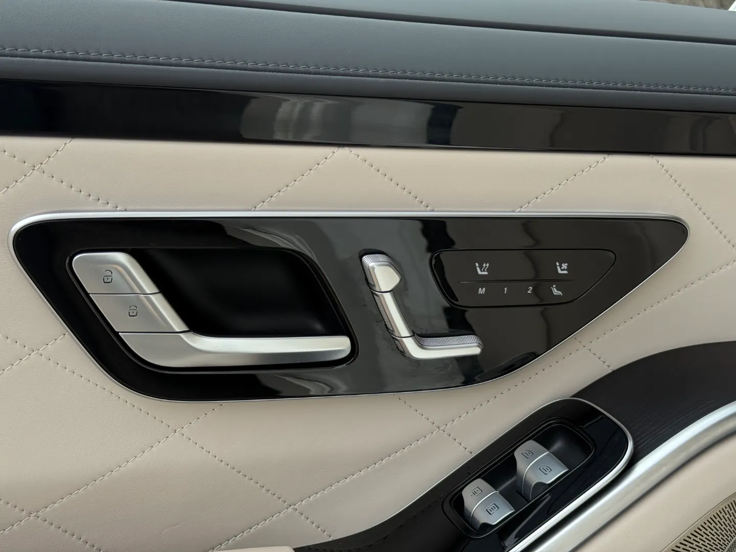 Mercedes Benz S580 4Matic  — photo 98