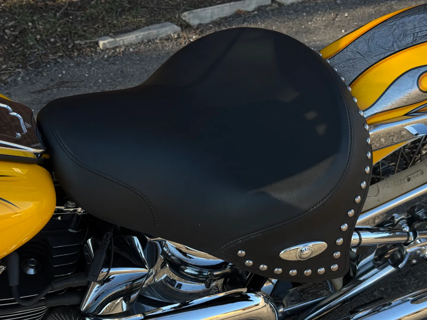 Harley Davidson Heritage Softail Custom — photo 16