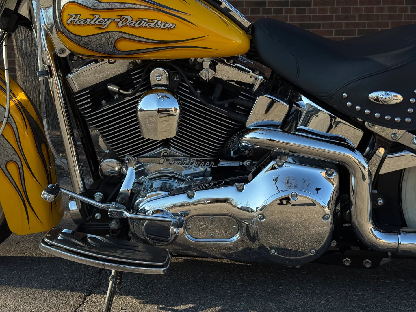 Harley Davidson Heritage Softail Custom — photo 18