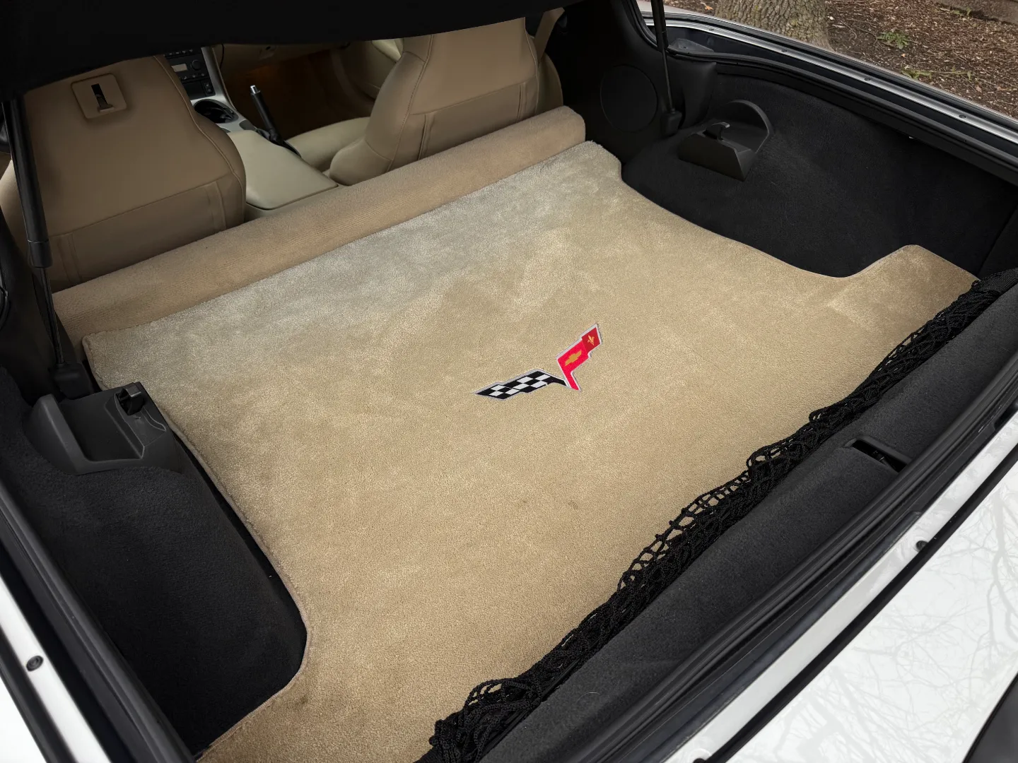 Chevrolet Corvette Z51 Performance Package 6MT Coupe — photo 29