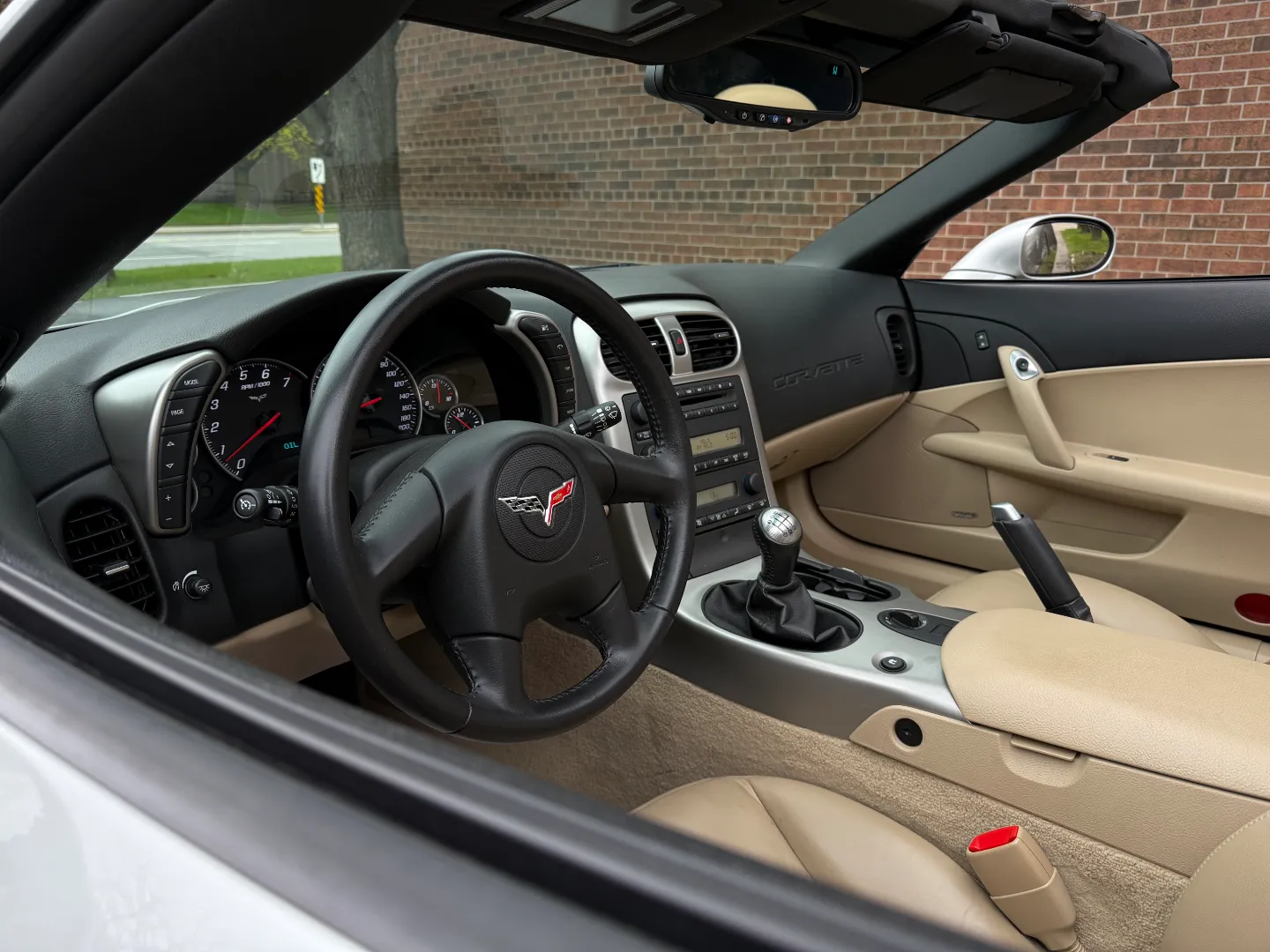 Chevrolet Corvette Z51 Performance Package 6MT Coupe — photo 39